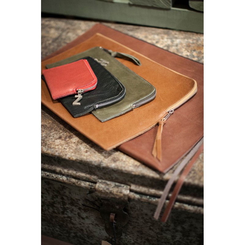 Leather iPad cover Dean L Leather iPad cover Dean L