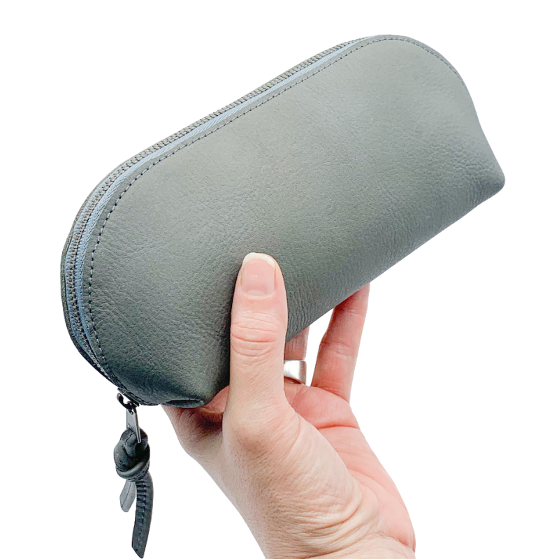 Leather  make-up bag Rai Small