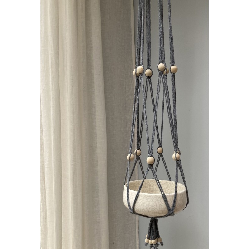 Grijze macramé, cotton hanger with white wooden beads