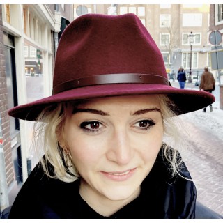 Bordeau 100 % woolen hat