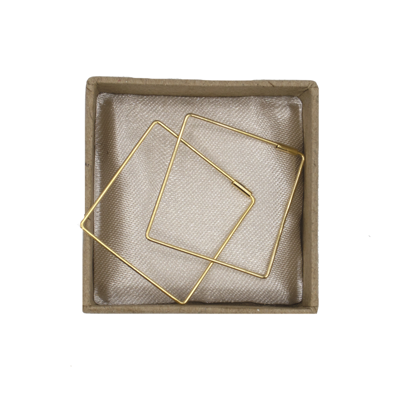 The gold plated earrings Sibyl