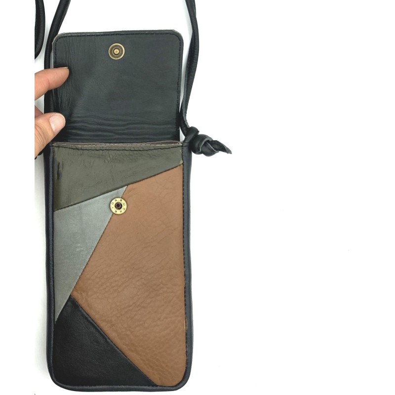 iPhone tas Nigela patchwork voor de iPhone of Samsung Galaxy iPhone tas Nigela patchwork voor de iPhone of Samsung Galaxy