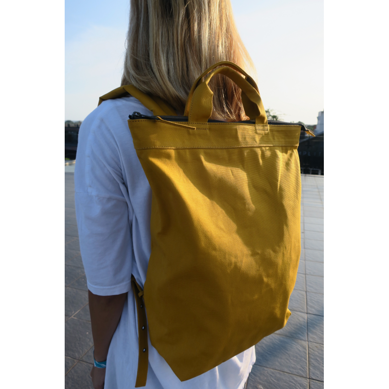 Vegan friendly canvas backpack Mart