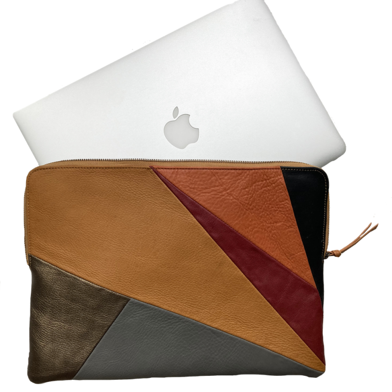 Leren laptophoes Lucas patchwork multicolor voor de Apple 16 inch