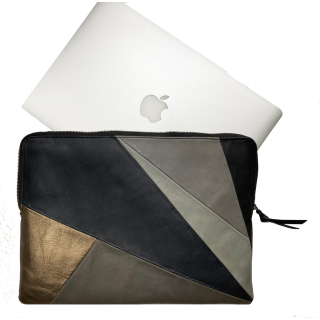 Leather laptop sleeve Lucas patchwork natural for the Apple 16 inch Leather laptop sleeve Lucas patchwork natural for the Apple 16 inch