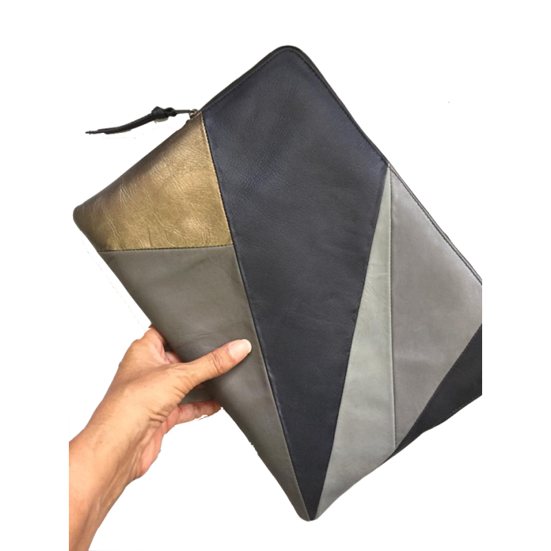 Leather laptop sleeve Lucas patchwork natural for the Apple 16 inch Leather laptop sleeve Lucas patchwork natural for the Apple 16 inch