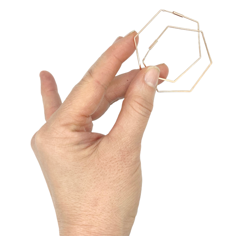 Rosé vergulde oorbellen Gerbera hexagoon Rosé vergulde oorbellen Gerbera hexagoon