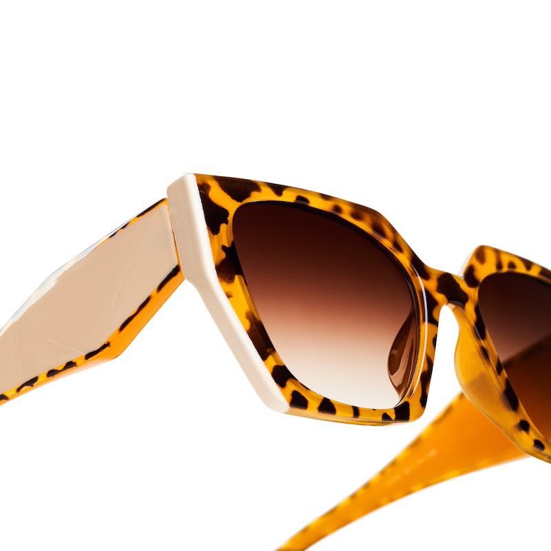 Zonnebril Greet 'pink meets leopard'